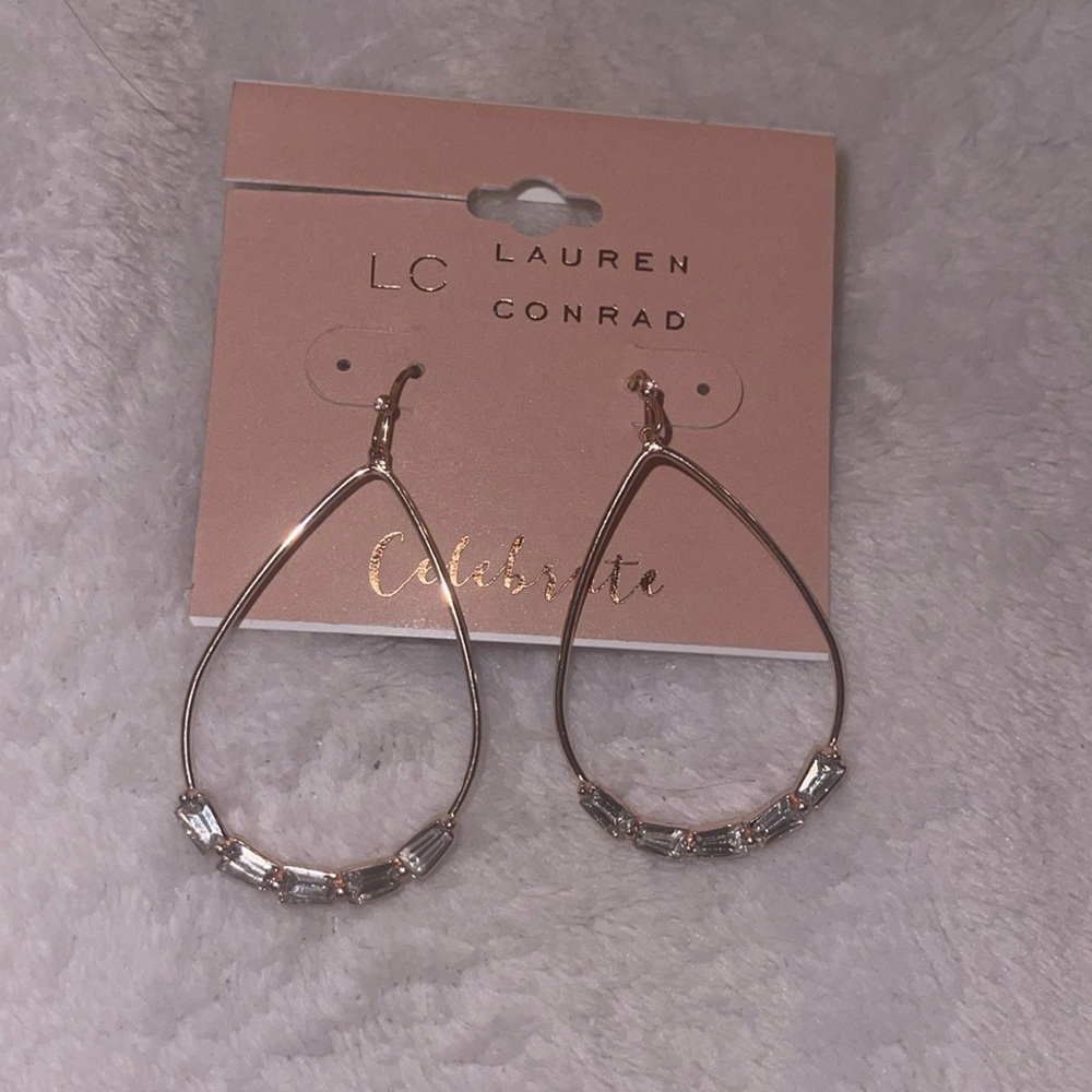 LC Lauren Conrad Gold tone teardrop dangle rhinestone Earrings